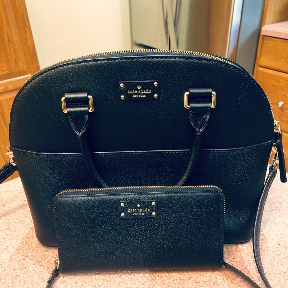 Kate ♠️ Spade Grove Street Carli Satchel & wallet SET! Like NEW!